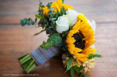 Florarie online, Buchete flori , Aranjamente flori , Magazin online de flori