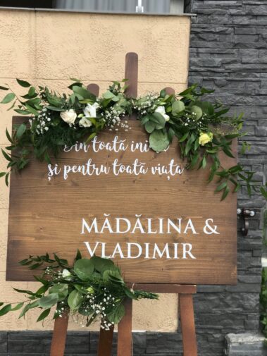 Florarie online, Buchete flori , Aranjamente flori , Magazin online de flori