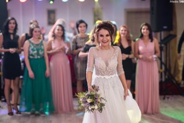 Florarie online, Buchete flori , Aranjamente flori , Magazin online de flori