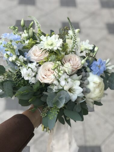 Florarie online, Buchete flori , Aranjamente flori , Magazin online de flori