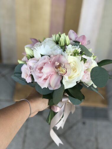 Florarie online, Buchete flori , Aranjamente flori , Magazin online de flori